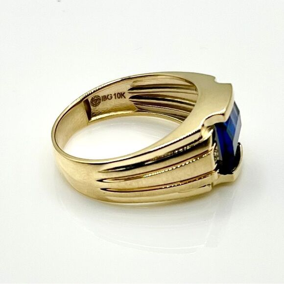 New 10k Gold Men's Created Sapphire and Diamond Ring - Picture 6 of 12
